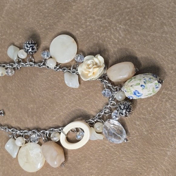 Vintage BOHO Necklace - Picture 3 of 8